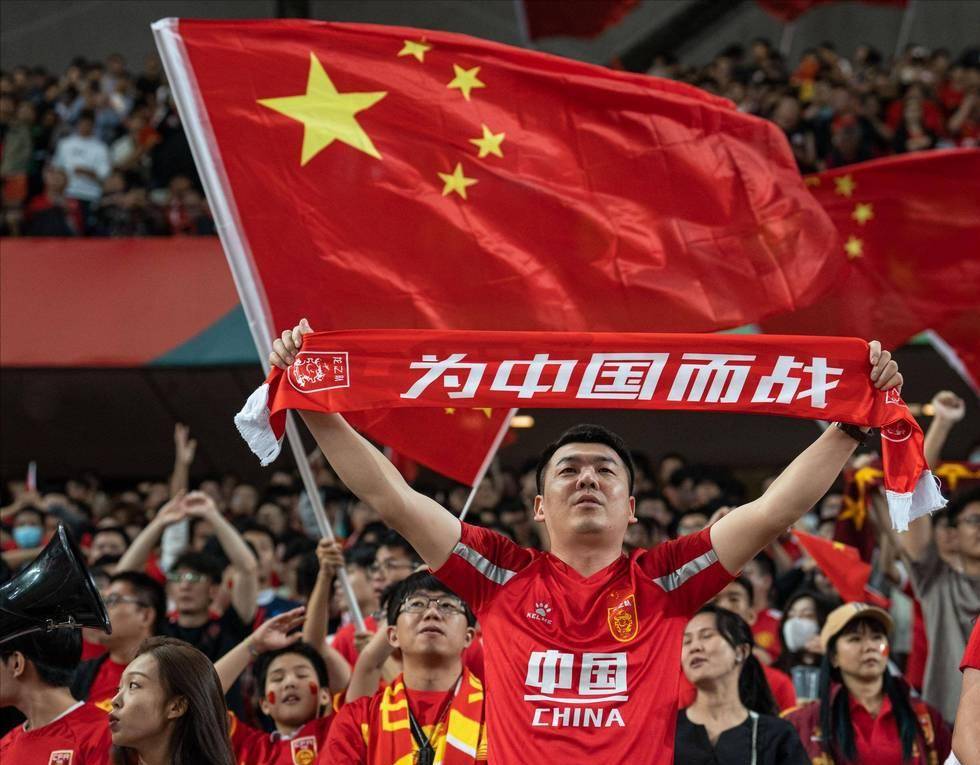 皇马齐达内战术显效4-0取胜塞尔塔（齐达内战术奏效，皇马4-0大胜塞尔塔）